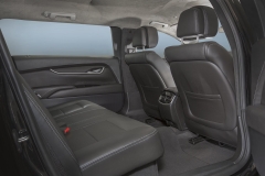 1416258225_svg_48inlimo_center_seat_1768_hi6