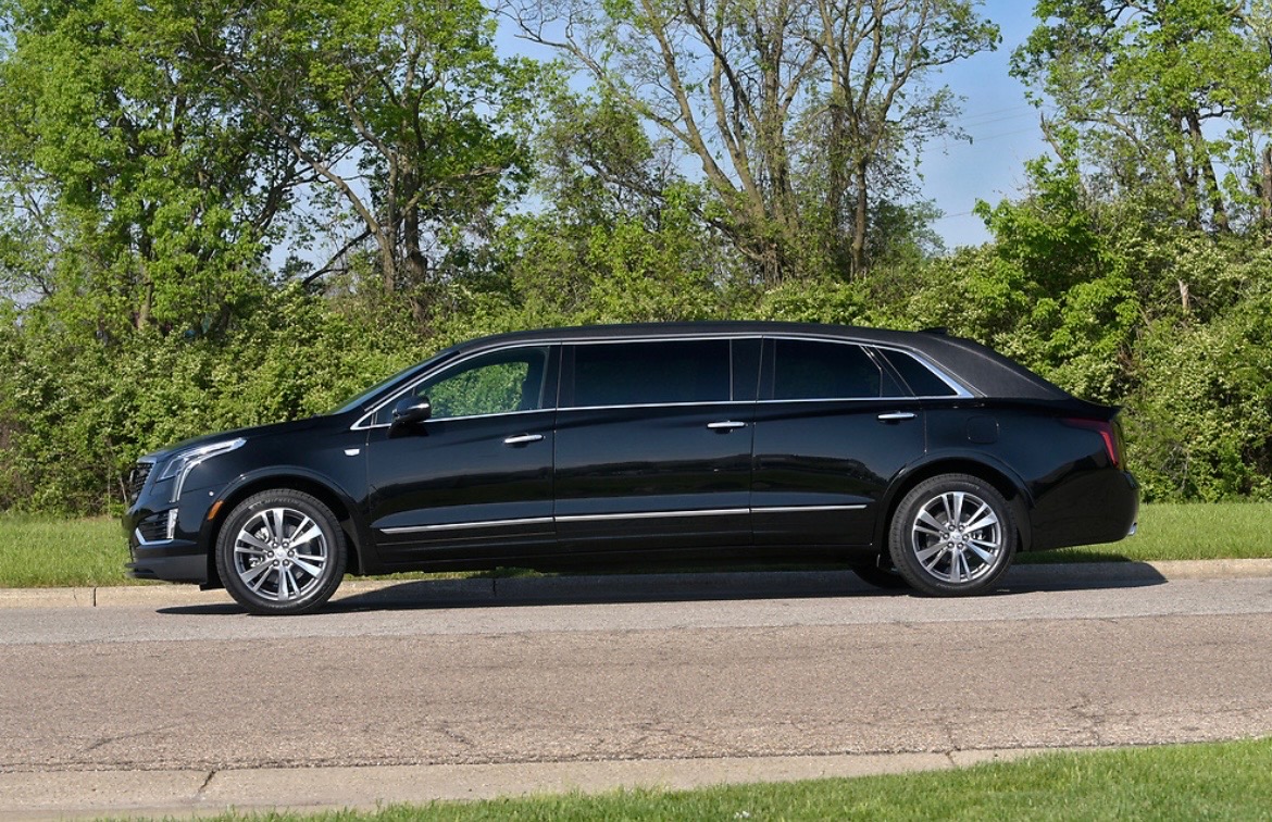 https://philscoaches.com/projects-archive/2024-6-door-limo/